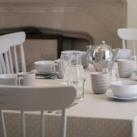 Grand Manor House Bristol-celebrations Events Hens - Simply Check In Villa Bristol