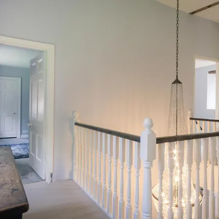 Grand Manor House Bristol-celebrations Events Hens - Simply Check In * Bristol